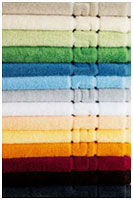Махровые полотенца разного цвета