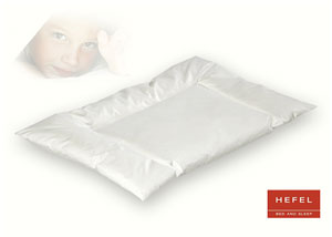 Подушка для новорожденных Тик