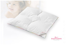 Пуховая детская подушка в кроватку
